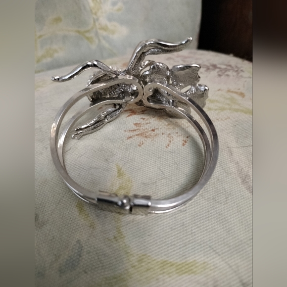 Spider 🕷️ CUFF BRACELET ✨ - Picture 7 of 7